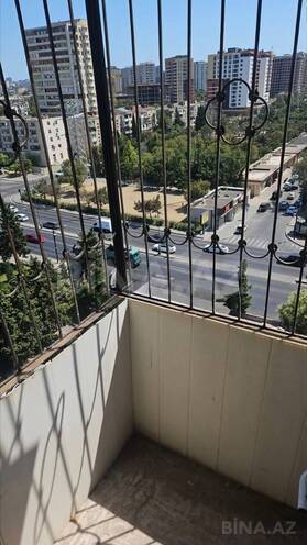 Продаётся 3-комн. вторичка 67 м², м. Кара Караев, photo 9 from 10