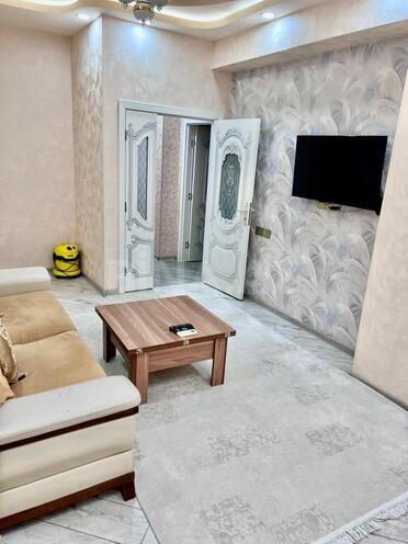 Сдаётся 2-комн. новостройка 70 м², м. Элмляр Академиясы, photo 3 from 11