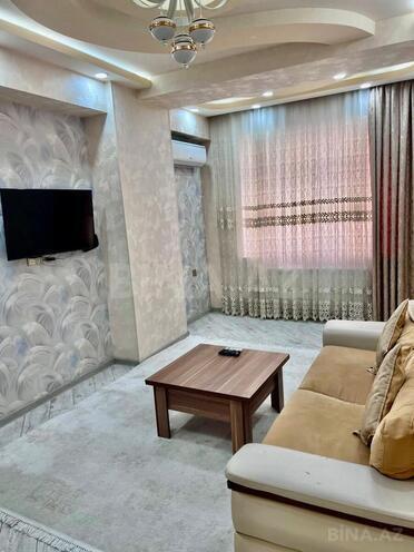 Сдаётся 2-комн. новостройка 70 м², м. Элмляр Академиясы, photo 1 from 11