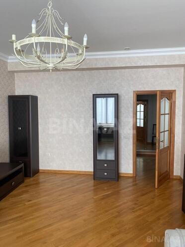 Продаётся 3-комн. новостройка 103 м², м. Элмляр Академиясы, photo 8 from 12