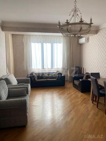 Продаётся 3-комн. новостройка 103 м², м. Элмляр Академиясы, photo 1 from 12