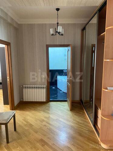 Продаётся 3-комн. новостройка 103 м², м. Элмляр Академиясы, photo 10 from 12