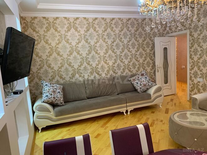 Сдаётся 2-комн. новостройка 68 м², м. Иншаатчылар, photo 3 from 15