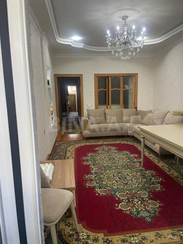 Satılır 3 otaqlı köhnə tikili 85 m², Azadlıq Prospekti m., photo 1 from 17