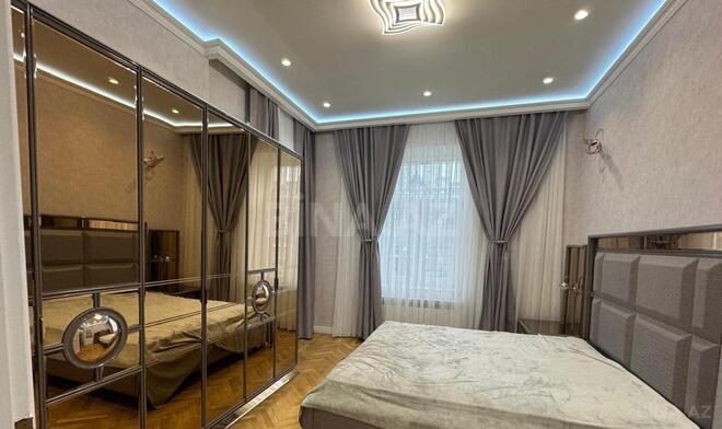 İcarəyə verilir 3 otaqlı köhnə tikili 90 m², Sahil m., photo 3 from 21