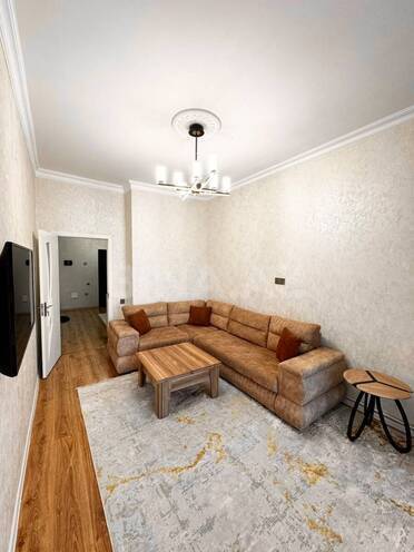 Сдаётся 3-комн. новостройка 74 м², Насиминский  р., photo 3 from 12