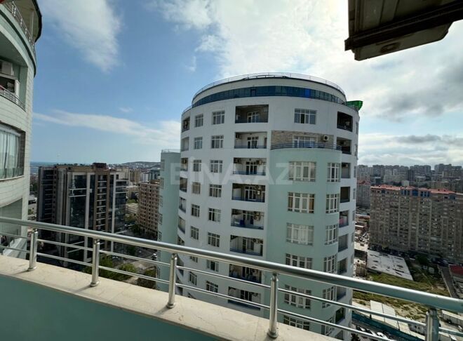 İcarəyə verilir 4 otaqlı köhnə tikili 200 m², 28 May m., photo 18 from 22