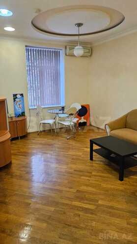 Сдаётся 2-комн. вторичка 55 м², м. Ичеришехер, photo 5 from 9