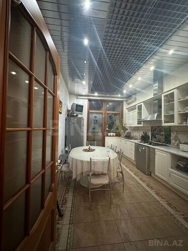 Satılır 4 otaqlı yeni tikili 220 m², 28 May m., photo 12 from 17