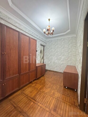 Продаётся 3-комн. вторичка 75 м², м. Элмляр Академиясы, photo 13 from 23