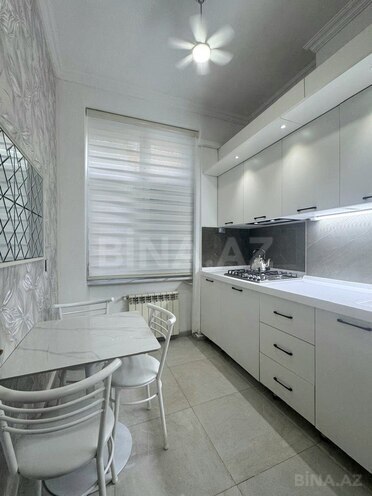 Продаётся 3-комн. вторичка 75 м², м. Элмляр Академиясы, photo 7 from 23