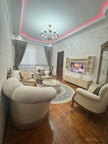Продаётся 3-комн. вторичка 75 м², м. Элмляр Академиясы, photo 4 from 23