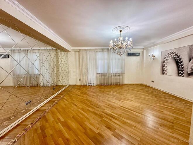 Satılır 4 otaqlı yeni tikili 210 m², Nəsimi r., photo 3 from 18