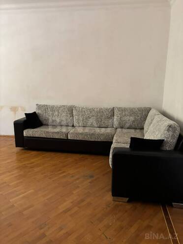 Сдаётся 3-комн. вторичка 100 м², пос. Бёюк-Шор, photo 1 from 10
