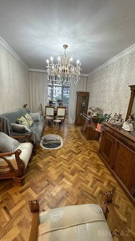Продаётся 3-комн. вторичка 80 м², Бинагадинский р., photo 1 from 18
