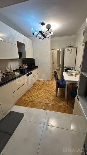 Продаётся 3-комн. вторичка 80 м², Бинагадинский р., photo 13 from 18