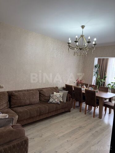 Продаётся 3-комн. вторичка 86 м², пос. Бакиханова, photo 1 from 17
