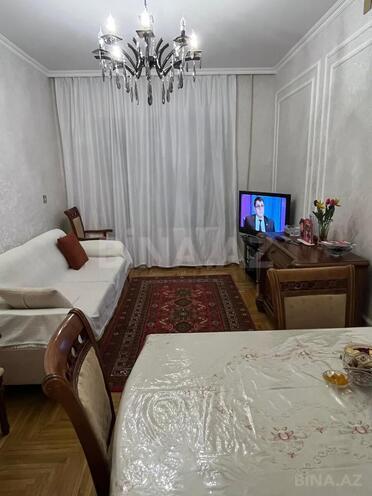 Продаётся 3-комн. вторичка 80 м², м. Ази Асланов, photo 4 from 19