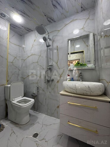 Satılır 2 otaqlı köhnə tikili 50 m², İnşaatçılar m., photo 12 from 13