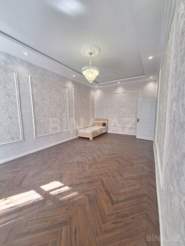 Satılır 2 otaqlı köhnə tikili 61 m², 28 May m., photo 3 from 7