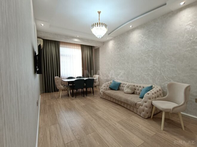 Сдаётся 2-комн. новостройка 55 м², м. Насими, photo 1 from 13