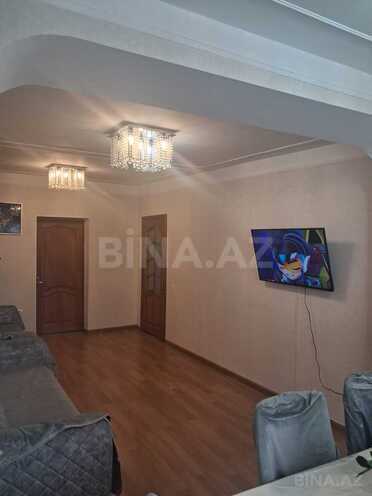 Продаётся 3-комн. вторичка 65 м², м. Иншаатчылар, photo 5 from 27