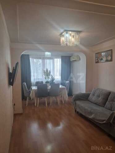 Продаётся 3-комн. вторичка 65 м², м. Иншаатчылар, photo 4 from 27