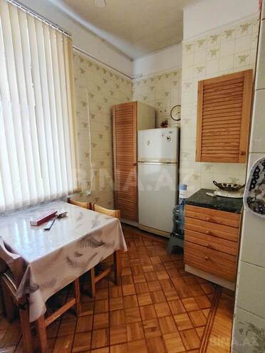 İcarəyə verilir 3 otaqlı köhnə tikili 75 m², 28 May m., photo 8 from 17
