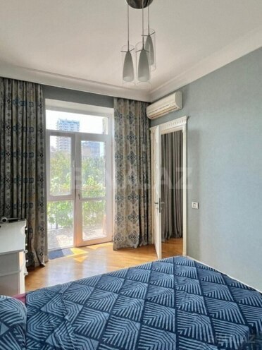 Satılır 2 otaqlı köhnə tikili 60 m², İçəri Şəhər m., photo 10 from 17