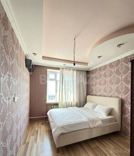 Satılır 2 otaqlı köhnə tikili 64 m², Həzi Aslanov m., photo 1 from 8