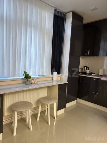 Сдаётся 3-комн. вторичка 70 м², м. Кара Караев, photo 9 from 14