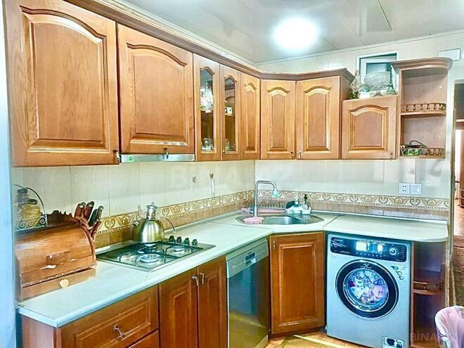 Продаётся 3-комн. вторичка 75 м², м. Кара Караев, photo 9 from 15