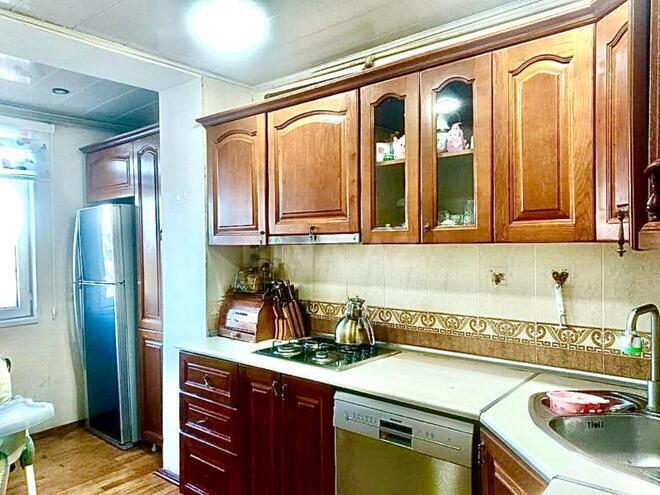 Продаётся 3-комн. вторичка 75 м², м. Кара Караев, photo 10 from 15