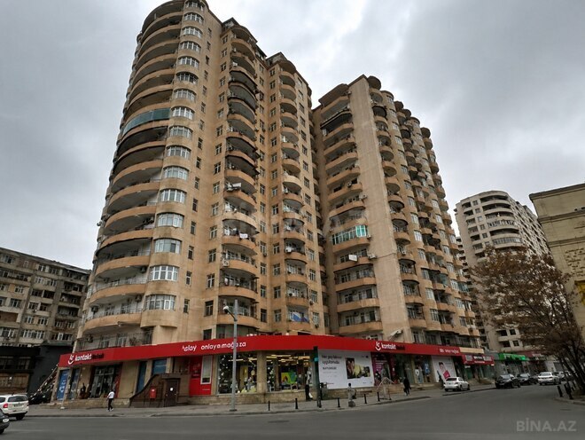 Satılır 3 otaqlı yeni tikili 127 m², M.Ə.Rəsulzadə q., photo 1 from 9