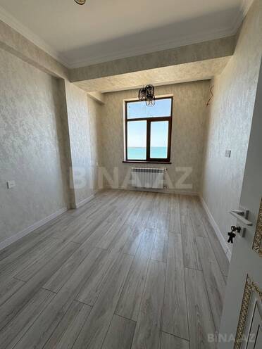 Продаётся 2-комн. новостройка 65 м², photo 1 from 10