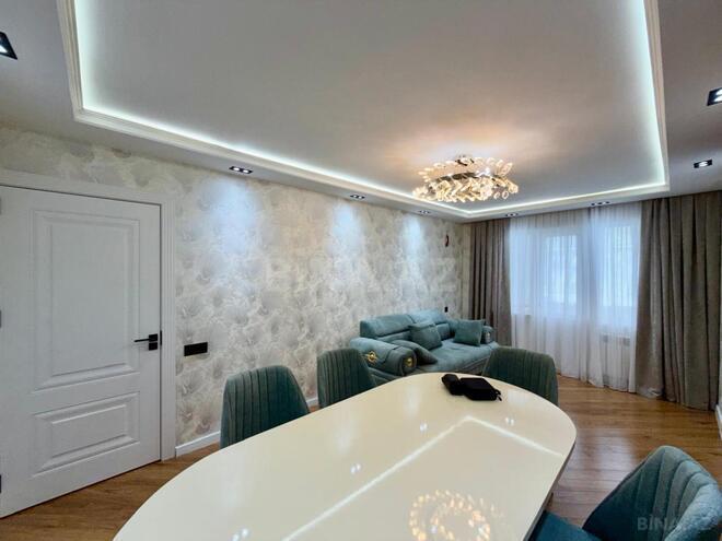 Сдаётся 3-комн. вторичка 80 м², м. Нефтчиляр, photo 3 from 25