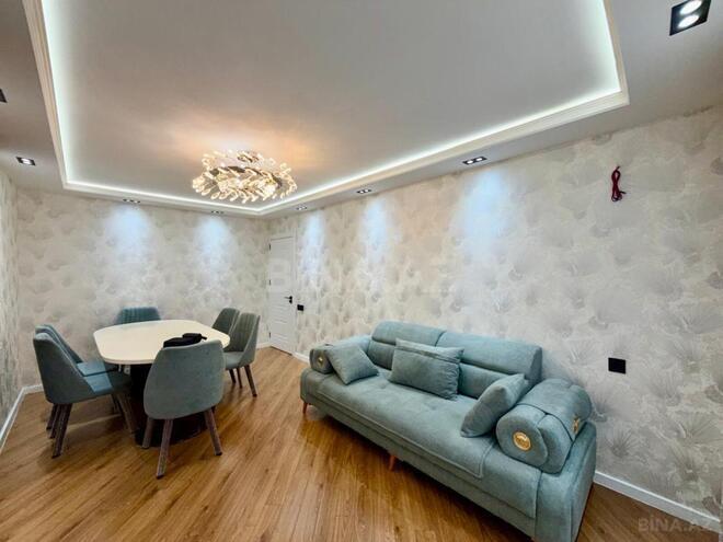 Сдаётся 3-комн. вторичка 80 м², м. Нефтчиляр, photo 4 from 25