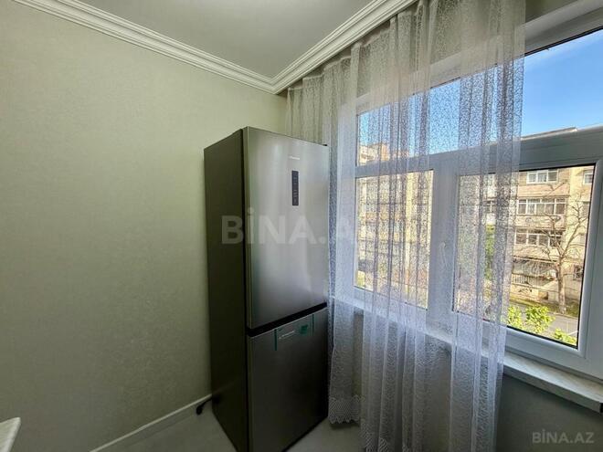 Сдаётся 3-комн. вторичка 80 м², м. Нефтчиляр, photo 16 from 25