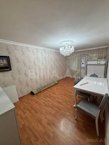 Сдаётся 4-комн. вторичка 72 м², м. Халглар Достлугу, photo 1 from 7