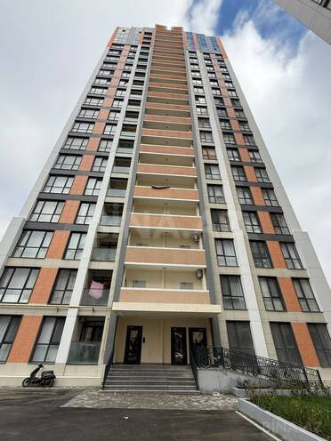Продаётся 3-комн. новостройка 66 м², м. Мемар Аджеми, photo 1 from 17