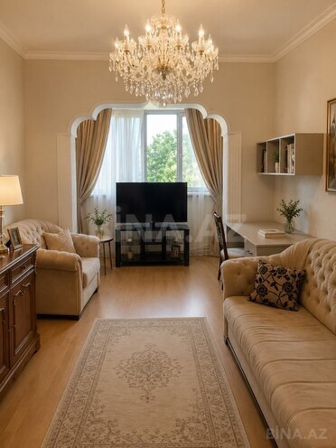 Satılır 4 otaqlı köhnə tikili 100 m², 9-cu mikrorayon q., photo 1 from 12