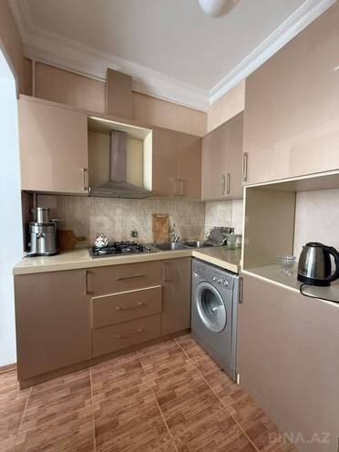 İcarəyə verilir 2 otaqlı köhnə tikili 75 m², Memar Əcəmi m., photo 4 from 17