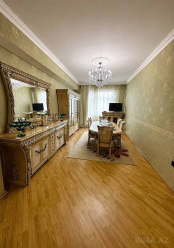 Satılır 4 otaqlı yeni tikili 130 m², İnşaatçılar m., photo 1 from 18