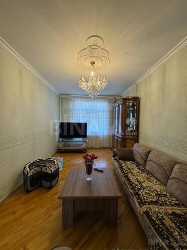 Продаётся 4-комн. вторичка 110 м², м. Ази Асланов, photo 1 from 26