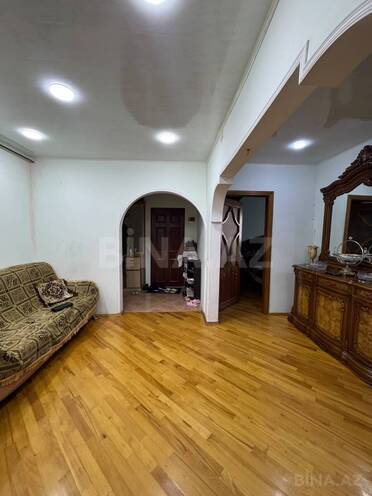 Продаётся 4-комн. вторичка 110 м², м. Ази Асланов, photo 11 from 26