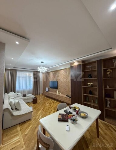 Продаётся 3-комн. новостройка 134 м², м. Ази Асланов, photo 1 from 15