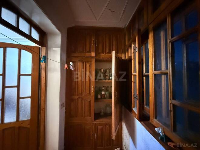 Сдаётся 3-комн. вторичка 70 м², м. Нефтчиляр, photo 13 from 15