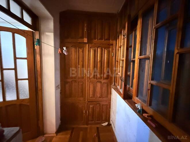Сдаётся 3-комн. вторичка 70 м², м. Нефтчиляр, photo 12 from 15