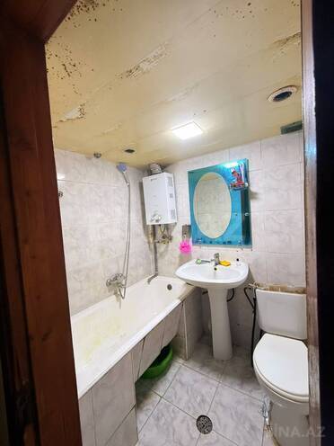Сдаётся 3-комн. вторичка 70 м², м. Нефтчиляр, photo 10 from 15
