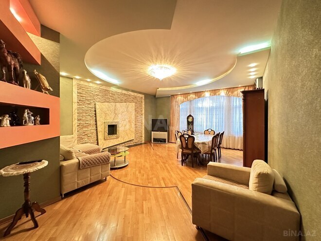 Продаётся 4-комн. новостройка 195 м², м. Элмляр Академиясы, photo 14 from 19